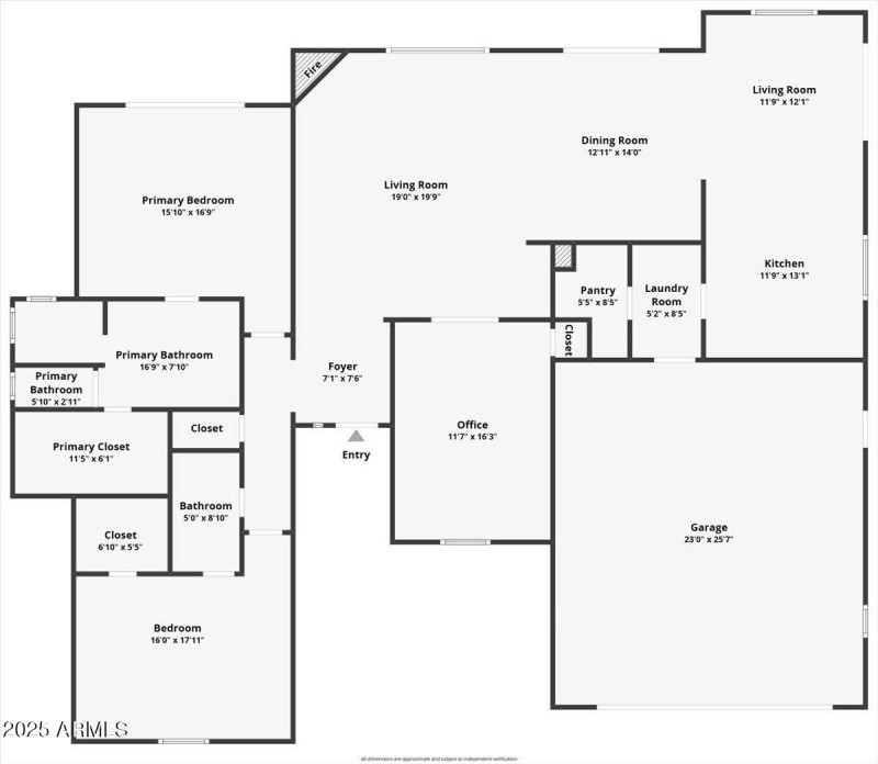 01-18925 E Latigo Ln_Floor 1