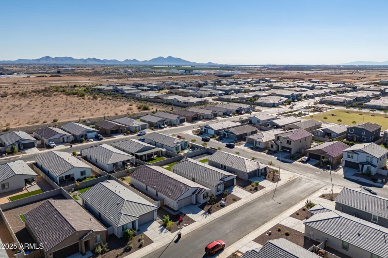 8-web-or-mls-Unity-8