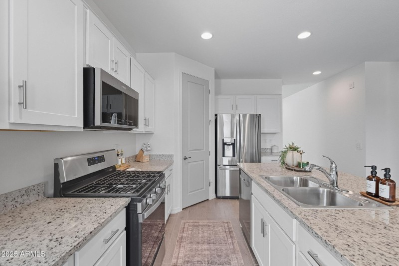 26-web-or-mls-Unity-26