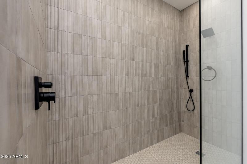 10160 E Saddle Horn Trl