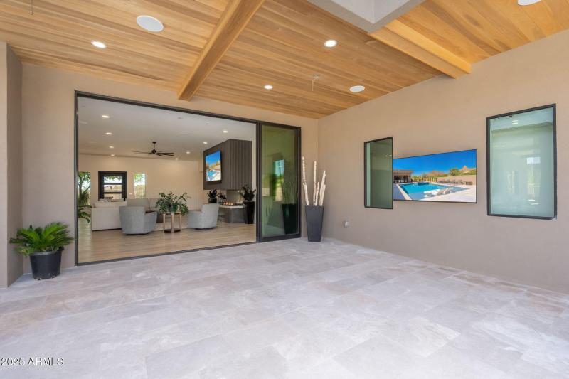 10160 E Saddle Horn Trl