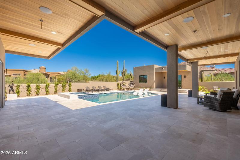 10160 E Saddle Horn Trl