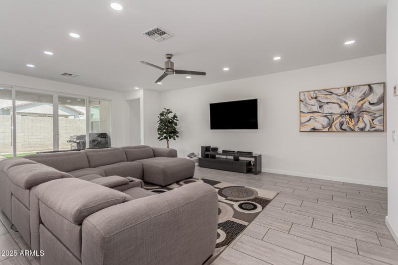 11 - Meadowridge 1194