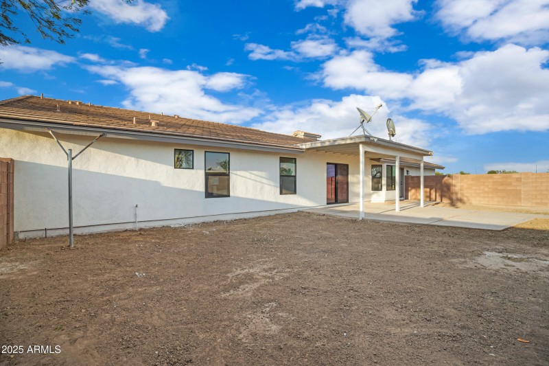 23043 E Ocotillo Rd-38