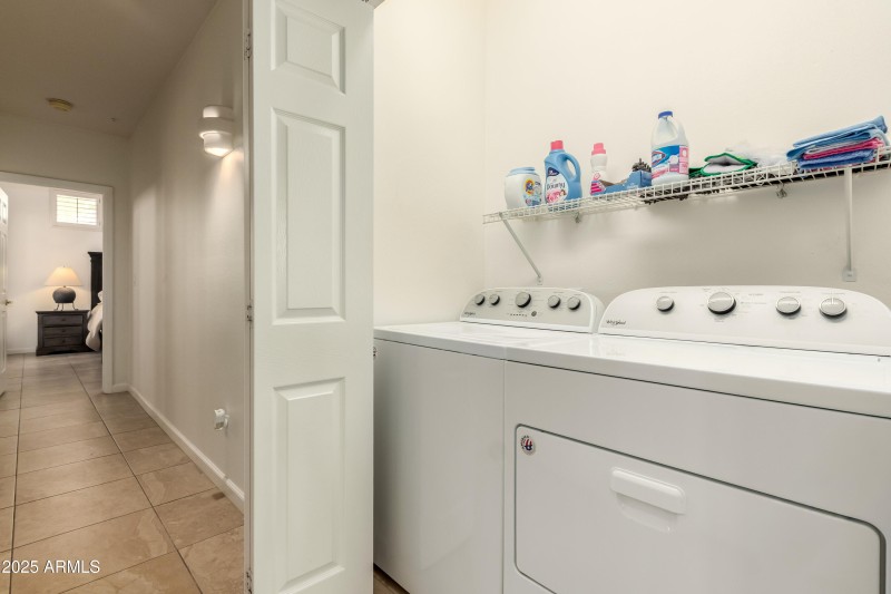 25 - Hayden 8270 #1030