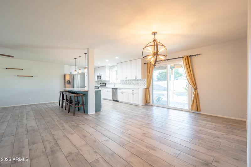 20250924_456-W-Jasper-Dr_04