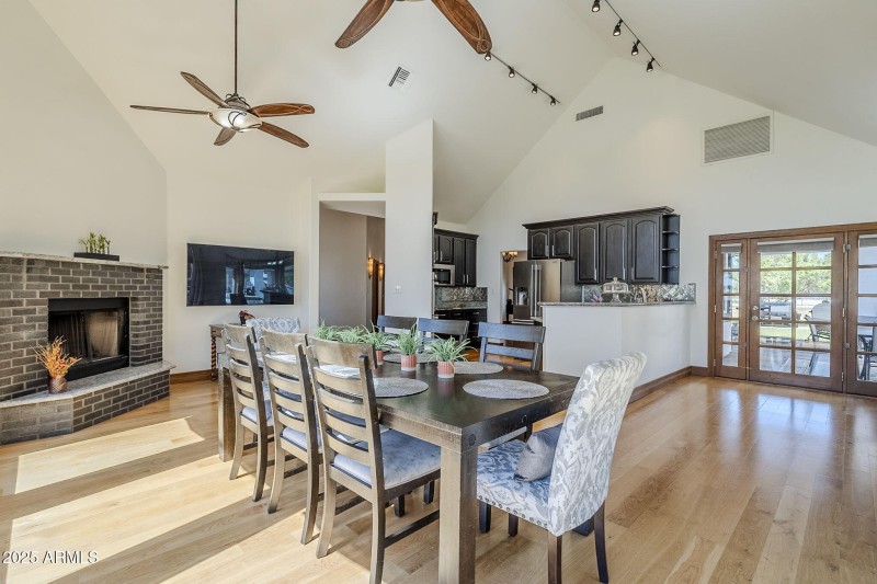 161-web-or-mls-Pony-7 (3)