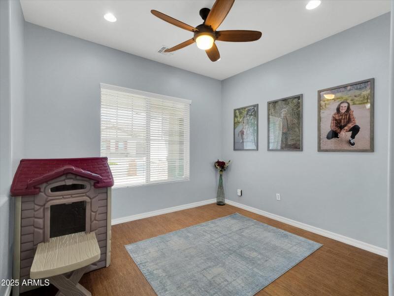 011-21930 E Tierra Grande Court-11