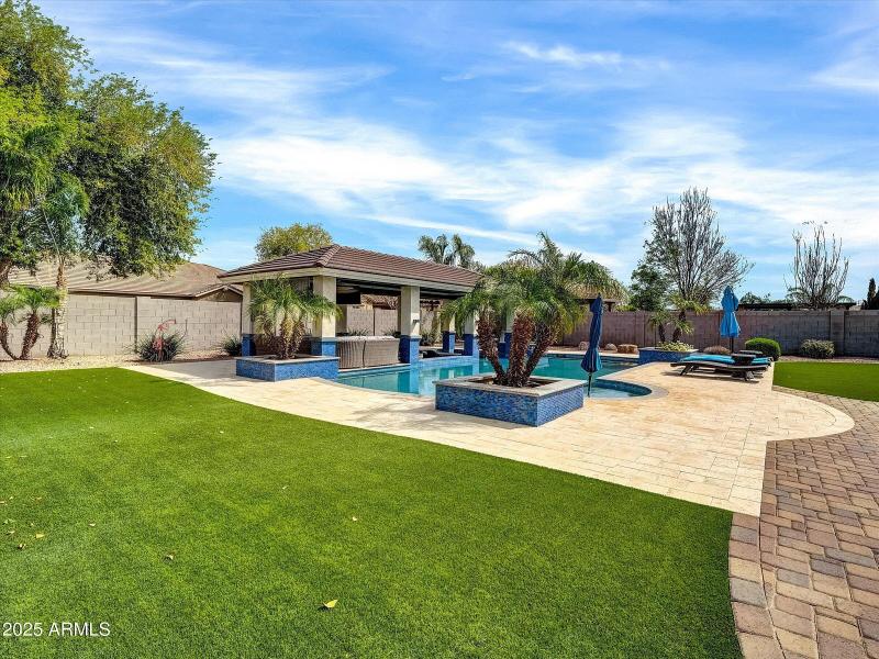 072-21930 E Tierra Grande Court-72