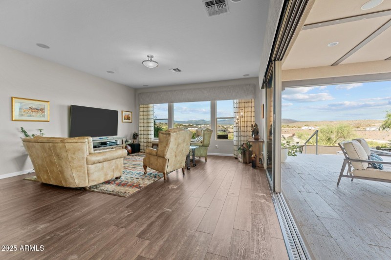 34-web-or-mls-DSC09483