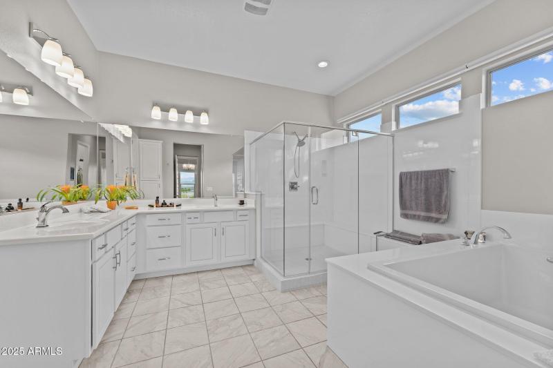 47-web-or-mls-DSC09378