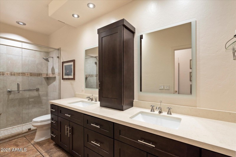 Updated Guest Bathroom