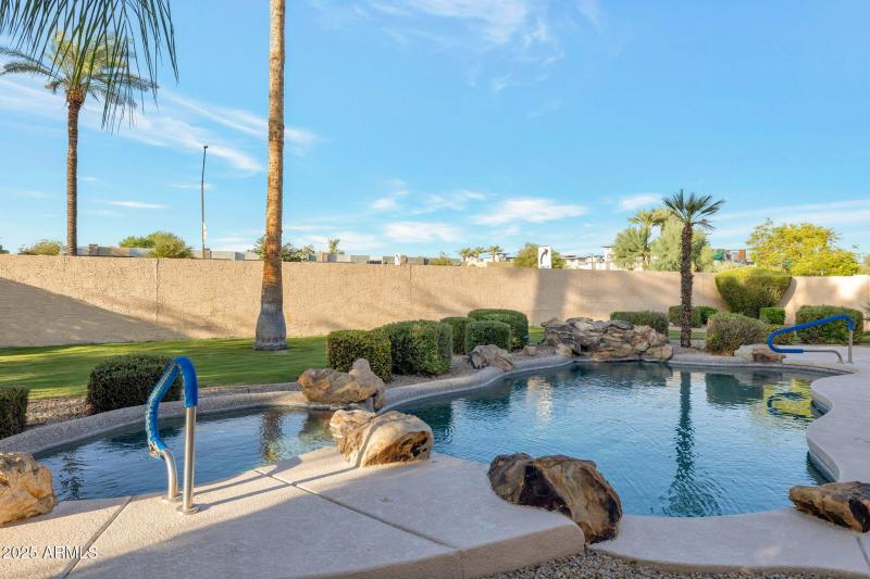 31-web-or-mls-Qp-5187