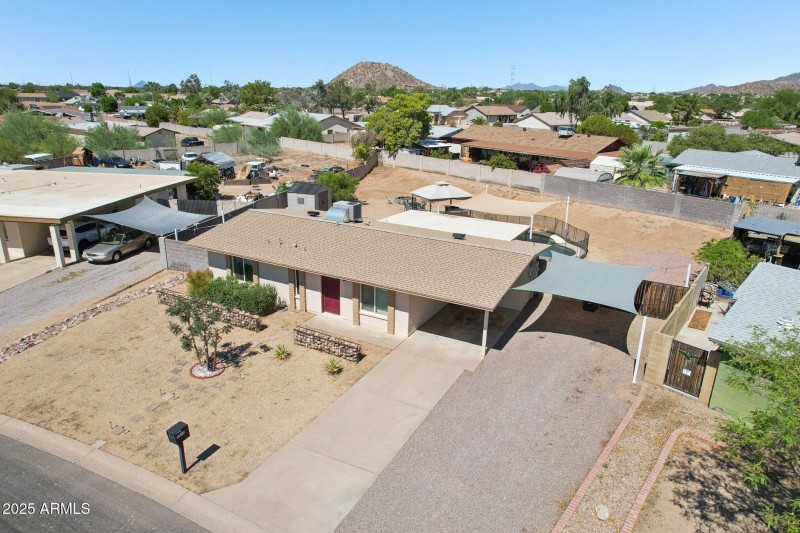 40-web-or-mls-E Duncan St-S2509-040