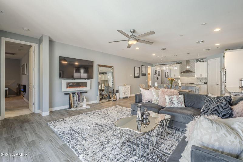 8-web-or-mls-Roy Rogers-8