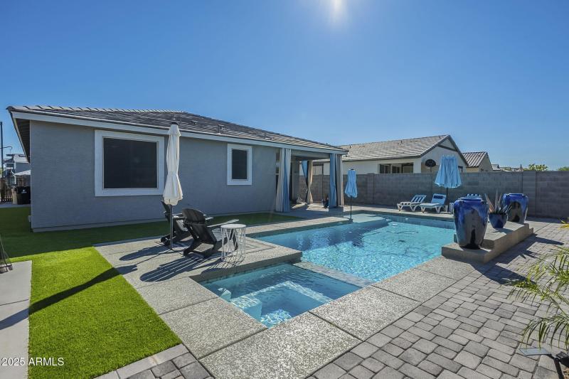 50-web-or-mls-Roy Rogers-50