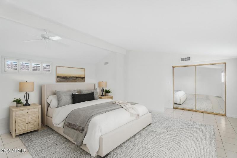 1138 E KALER DR, Phoenix