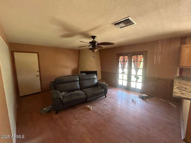 Photo Sep 24 2025, 12 41 46 PM