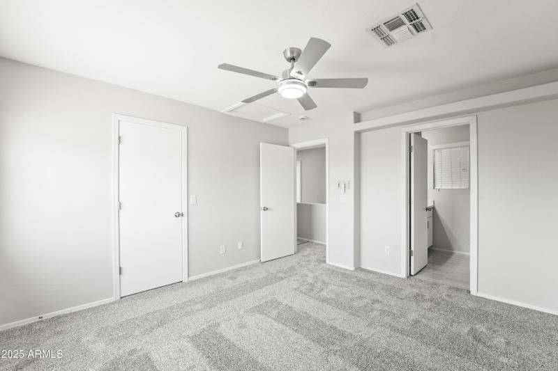 11215 W Heatherbrae Dr-21