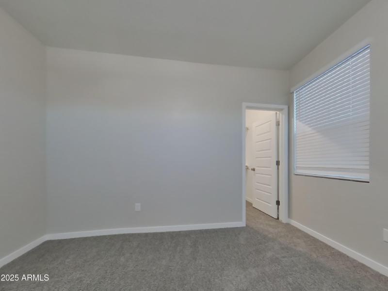 5_pc_UAkWwkH7RX_foEpBh7cSw_layout_0