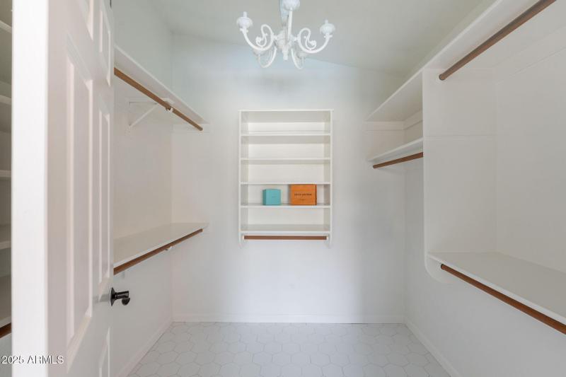 32-web-or-mls-Windrose-32