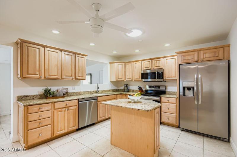 4730 N 76th Pl - Web Quality - 004 - 06