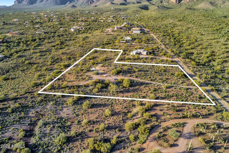 04_3750_South_Blackhawk_Road__004_mls