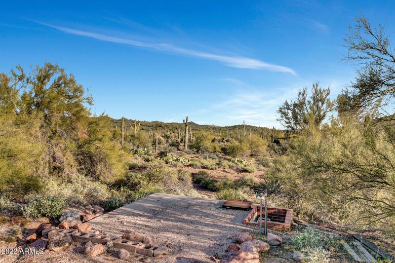 31_3750_South_Blackhawk_Road__031_mls