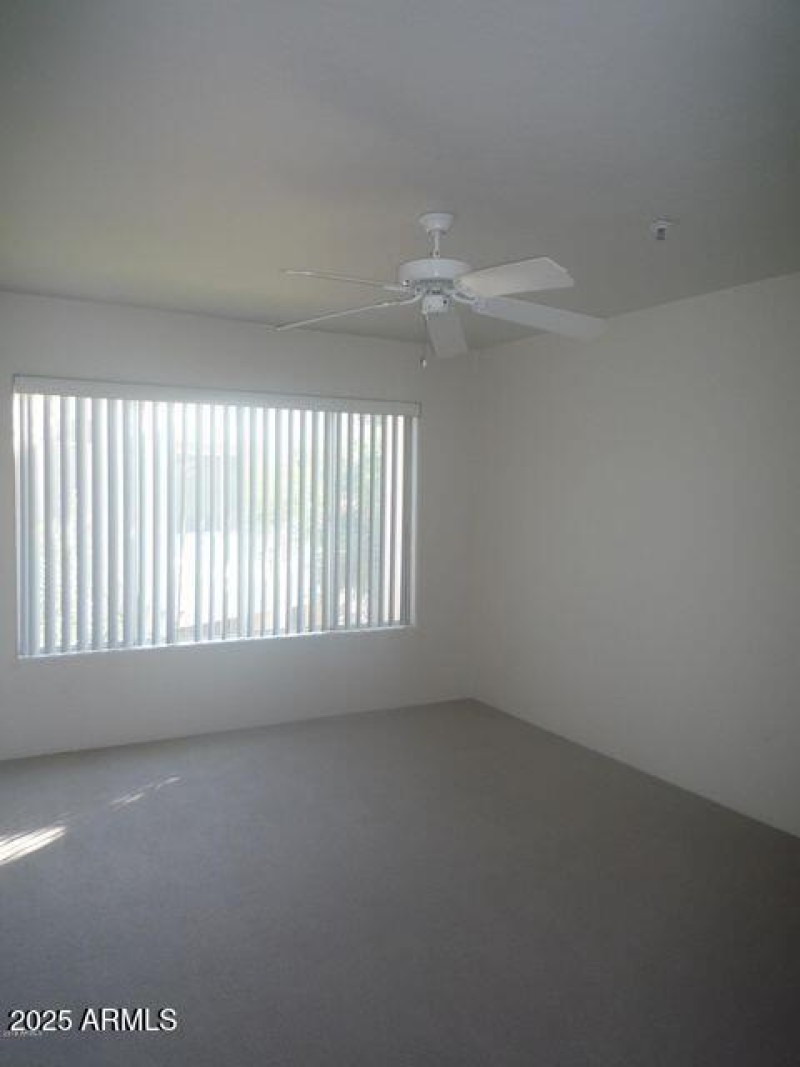 20191010224841413969000000-o