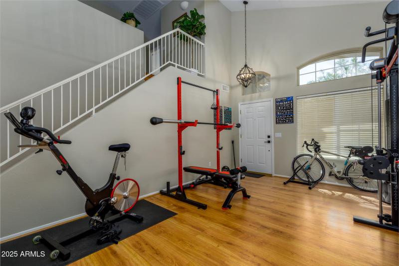 Living room/ dining room