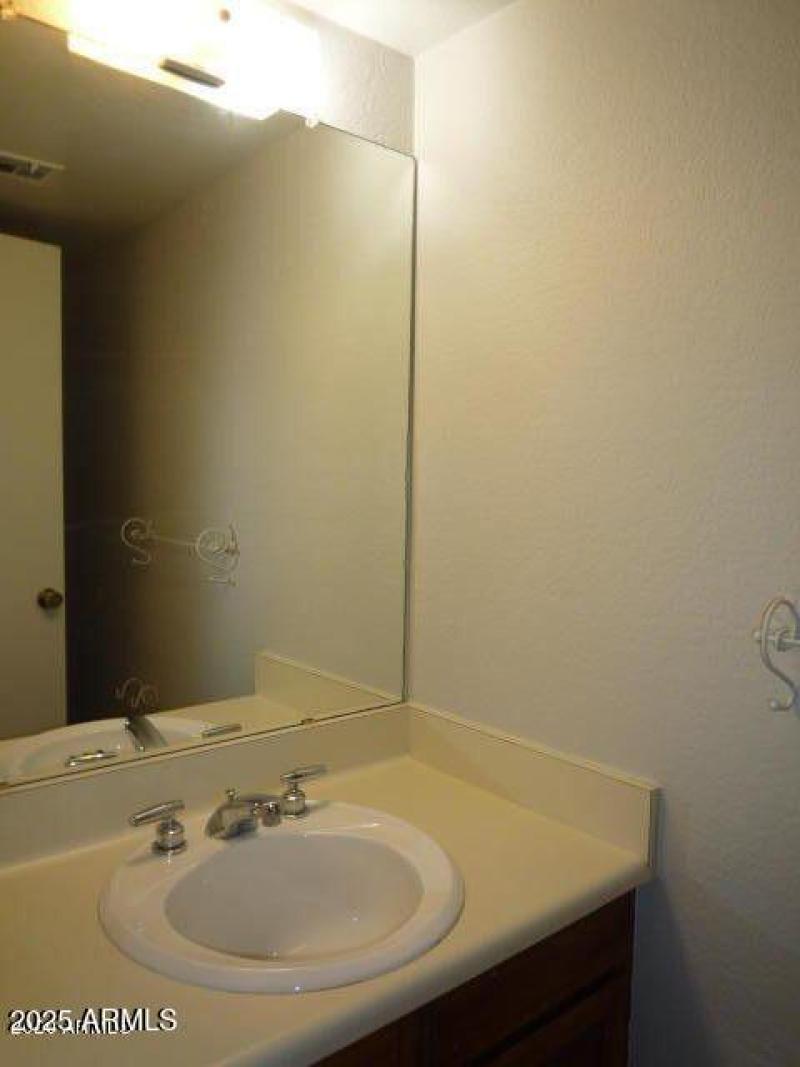 20200911213418863302000000-o