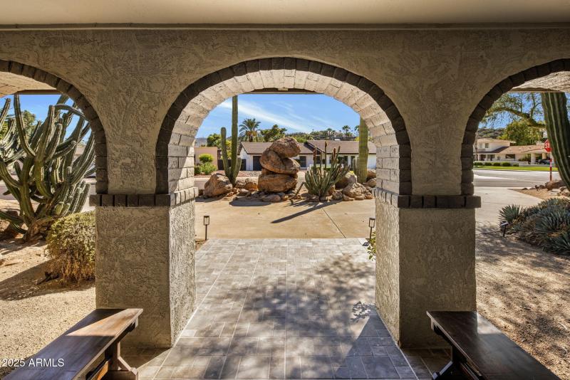 Front Yard with Circle Drive