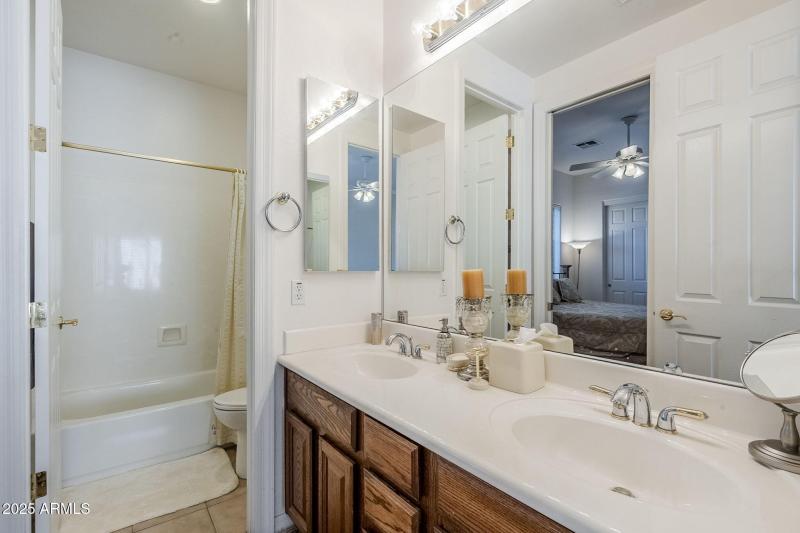 54-web-or-mls-Calle Del Sol-44