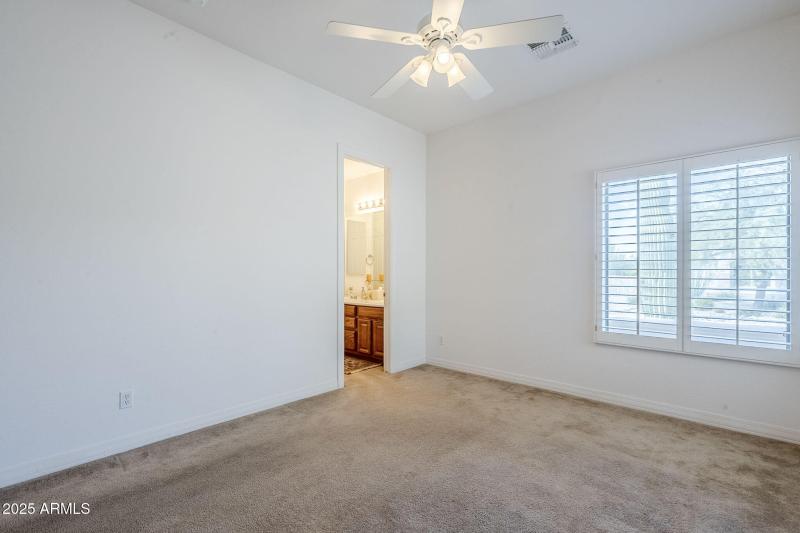 52-web-or-mls-Calle Del Sol-42