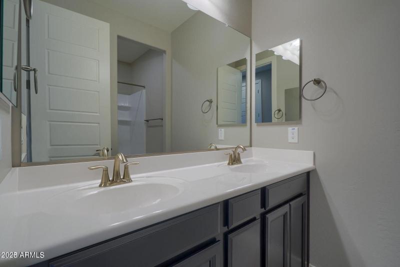 20250827200228915437000000-o