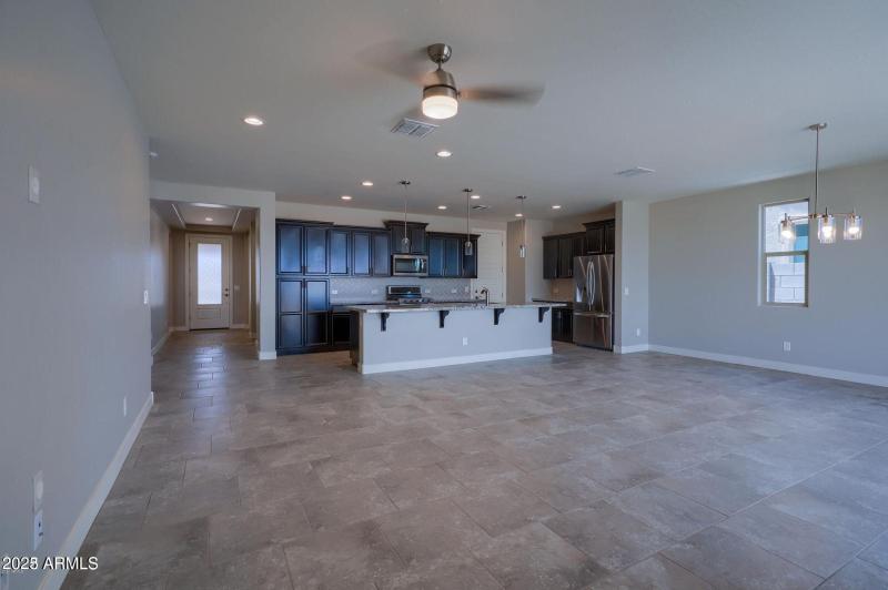 20250827200227995773000000-o