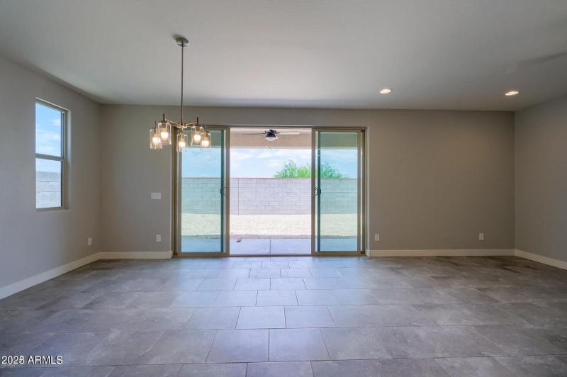 20250827200227907915000000-o