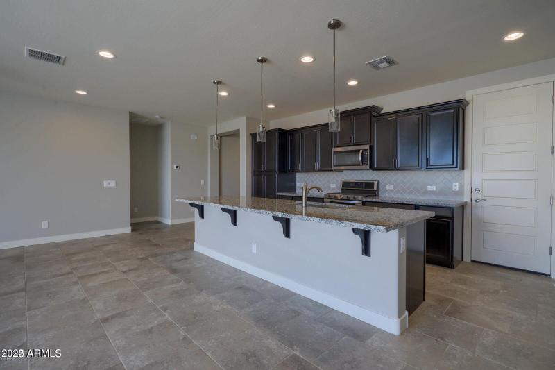 20250827200227627397000000-o