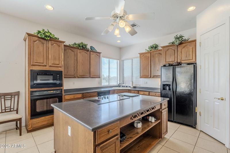 28-web-or-mls-Calle Del Sol-18