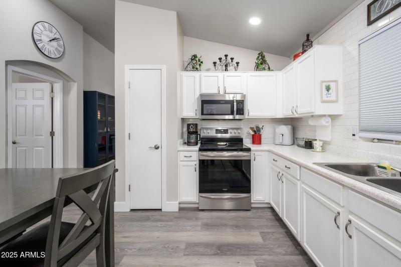 16-web-or-mls-239th-16