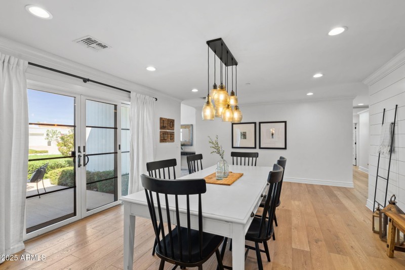 Dining Room Extends to Front Patio