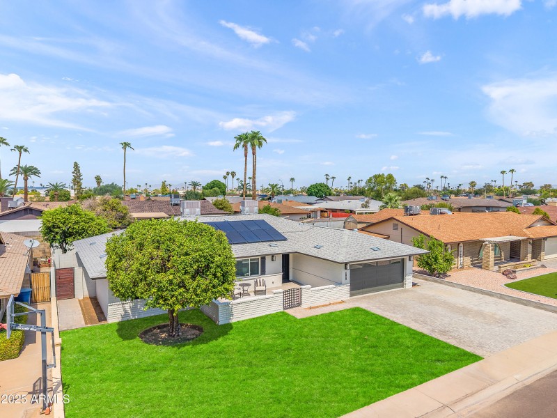 AERIAL-FRONT WEST GATE STORAGE