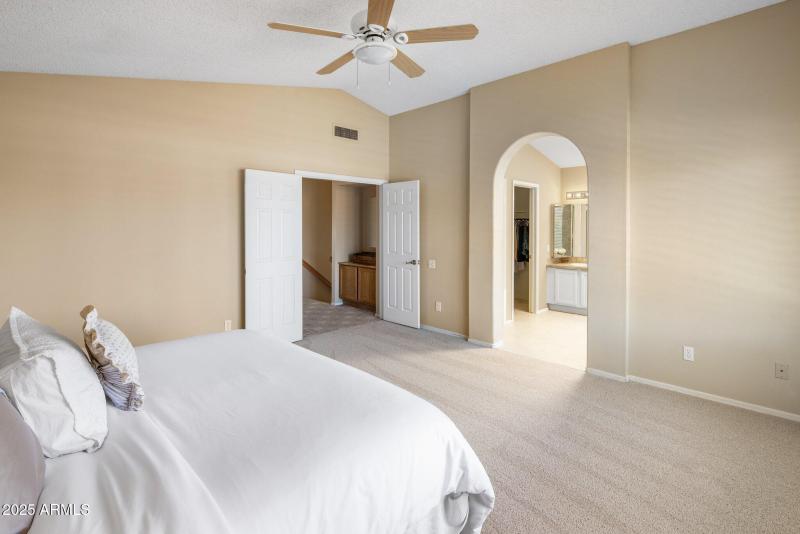 19-web-or-mls-D46A4652 copy