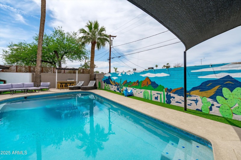 54-Backyard View - Edited