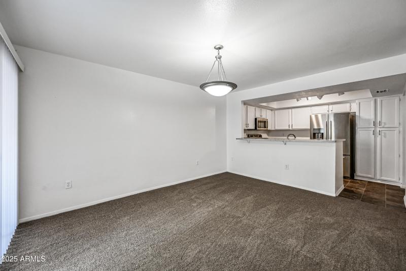 10-1331WBR219-ocupix