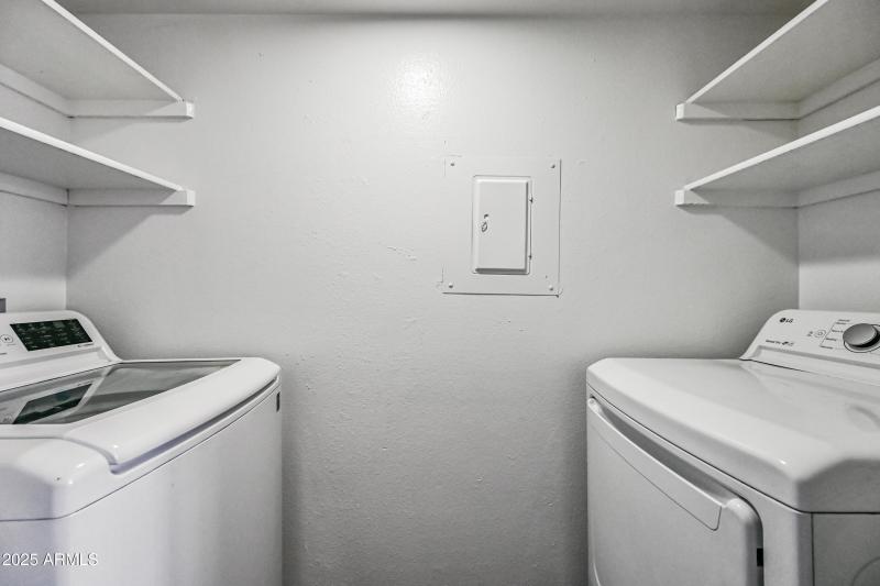 15-1331WBR219-ocupix