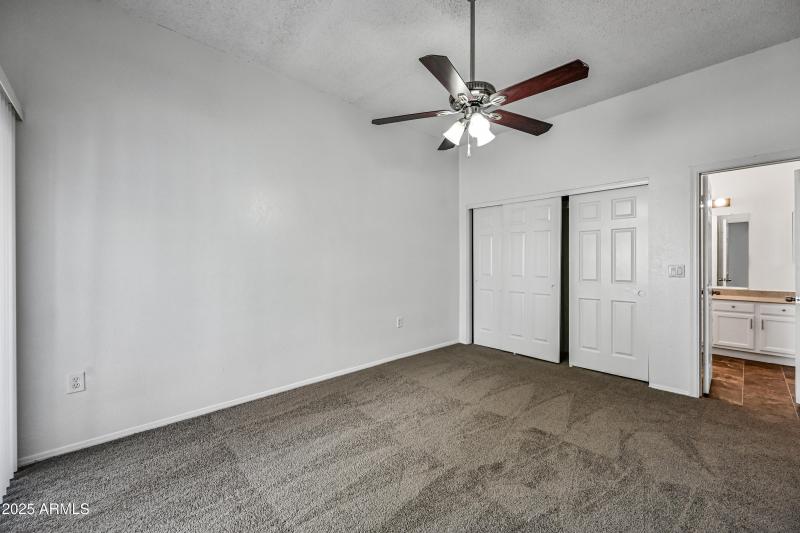 26-1331WBR219-ocupix