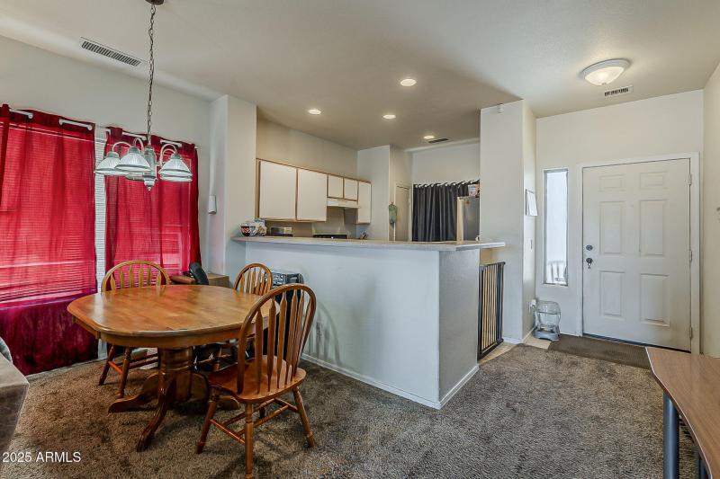 7-web-or-mls-6th Ave-7