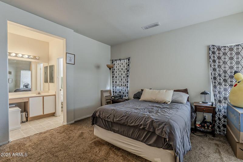 23-web-or-mls-6th Ave-23