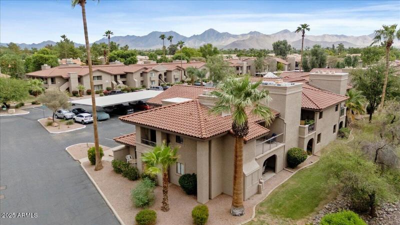 32-DJI_20250926102044_0004_D